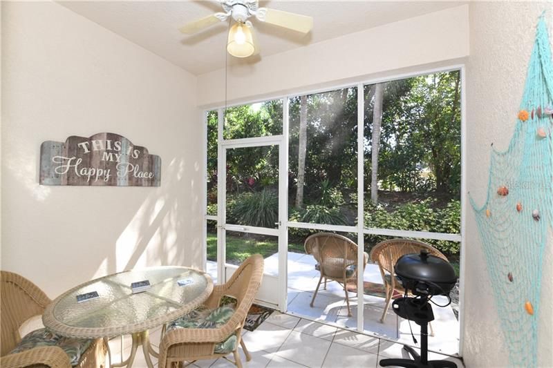 Recently Sold: $200,000 (2 beds, 2 baths, 1068 Square Feet)