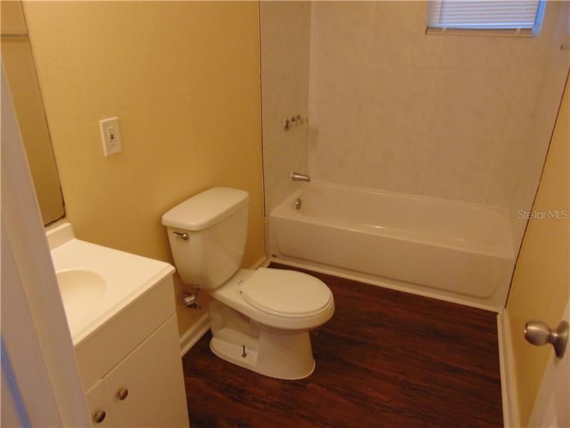 最近租的: $945 (3 贝兹, 2 浴室, 1024 平方英尺)
