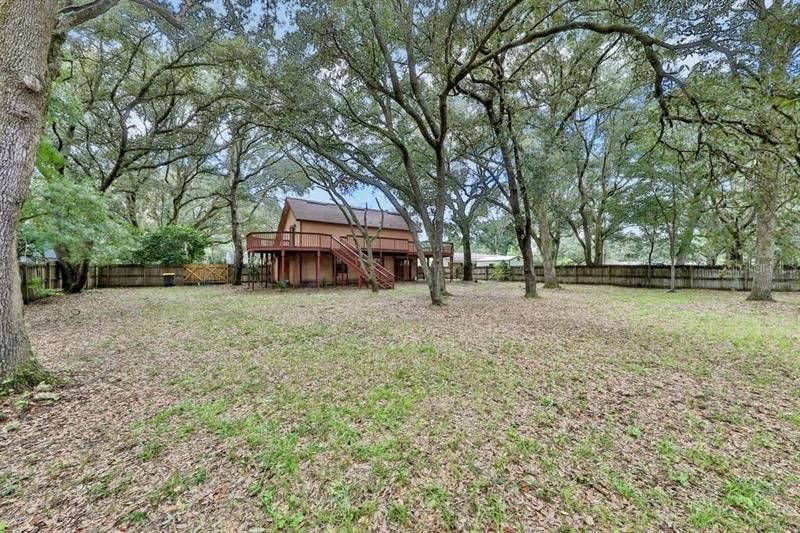 Recently Sold: $265,000 (3 beds, 3 baths, 2068 Square Feet)