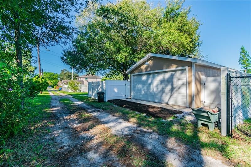 Recently Sold: $255,000 (2 beds, 2 baths, 1332 Square Feet)