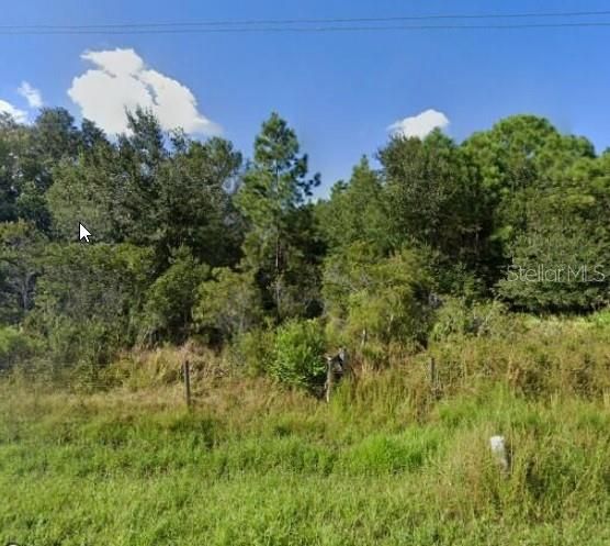 Vendido Recientemente: $94,500 (5.37 acres)