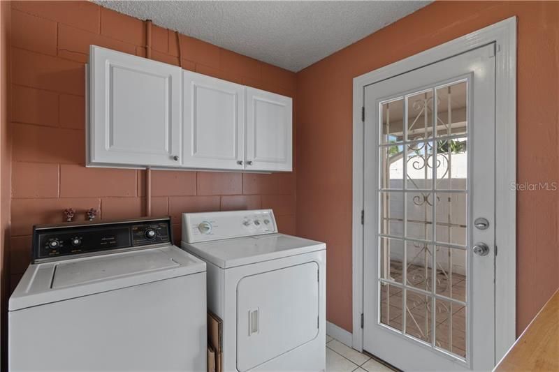 Recently Sold: $245,000 (3 beds, 2 baths, 1665 Square Feet)