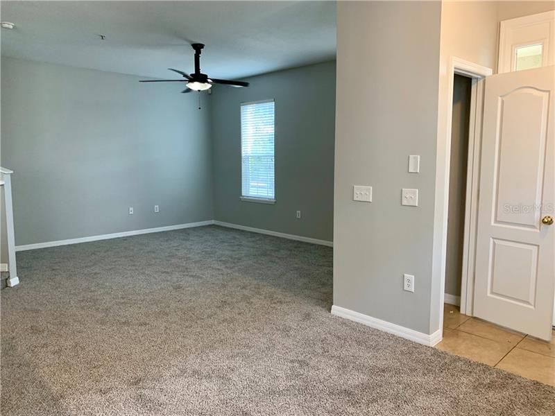 Recently Rented: $1,495 (3 beds, 2 baths, 1668 Square Feet)
