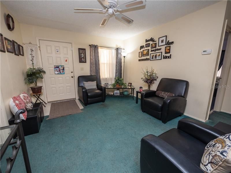Recently Sold: $130,000 (3 beds, 1 baths, 1053 Square Feet)
