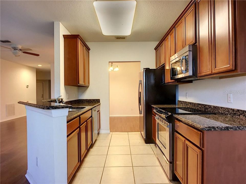 Recently Rented: $1,500 (2 beds, 2 baths, 1435 Square Feet)