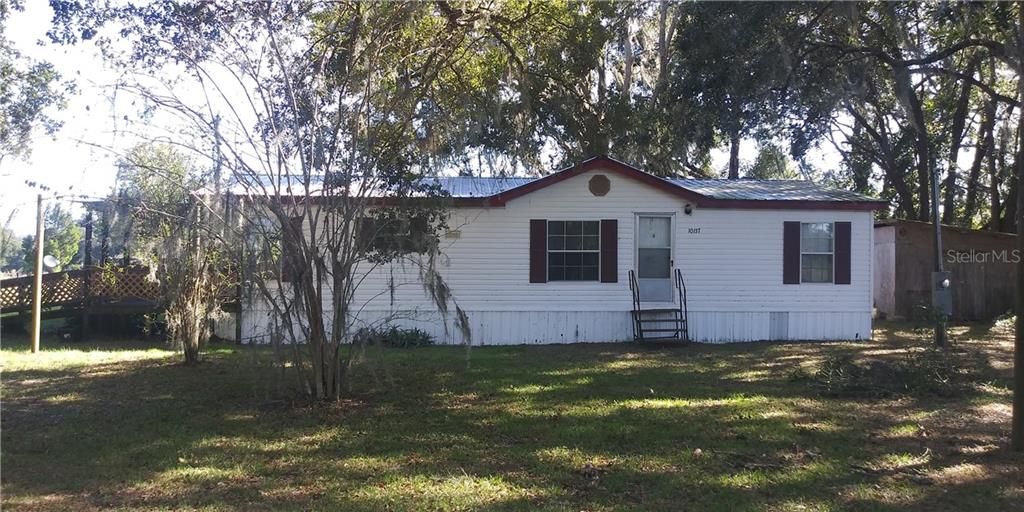 Recently Sold: $145,000 (3 beds, 2 baths, 1272 Square Feet)