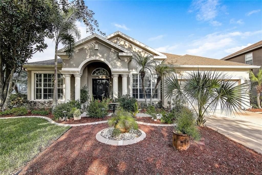 Recently Sold: $389,620 (4 beds, 3 baths, 2700 Square Feet)
