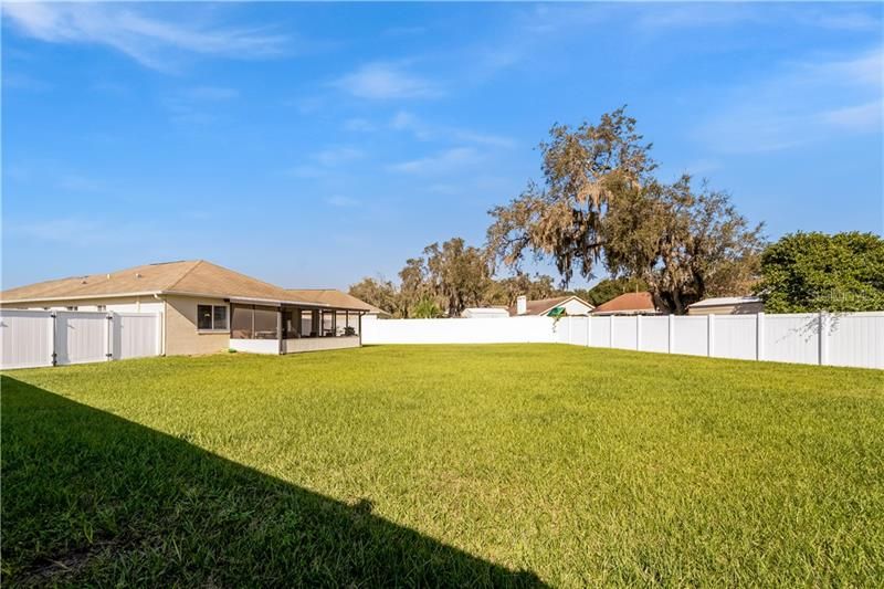 Recently Sold: $200,000 (3 beds, 2 baths, 1285 Square Feet)