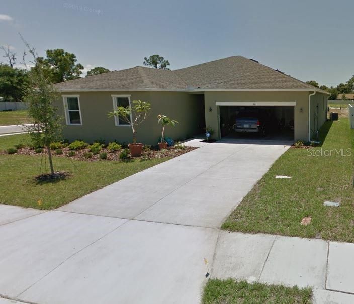 Vendido Recientemente: $300,000 (3 camas, 2 baños, 2122 Pies cuadrados)