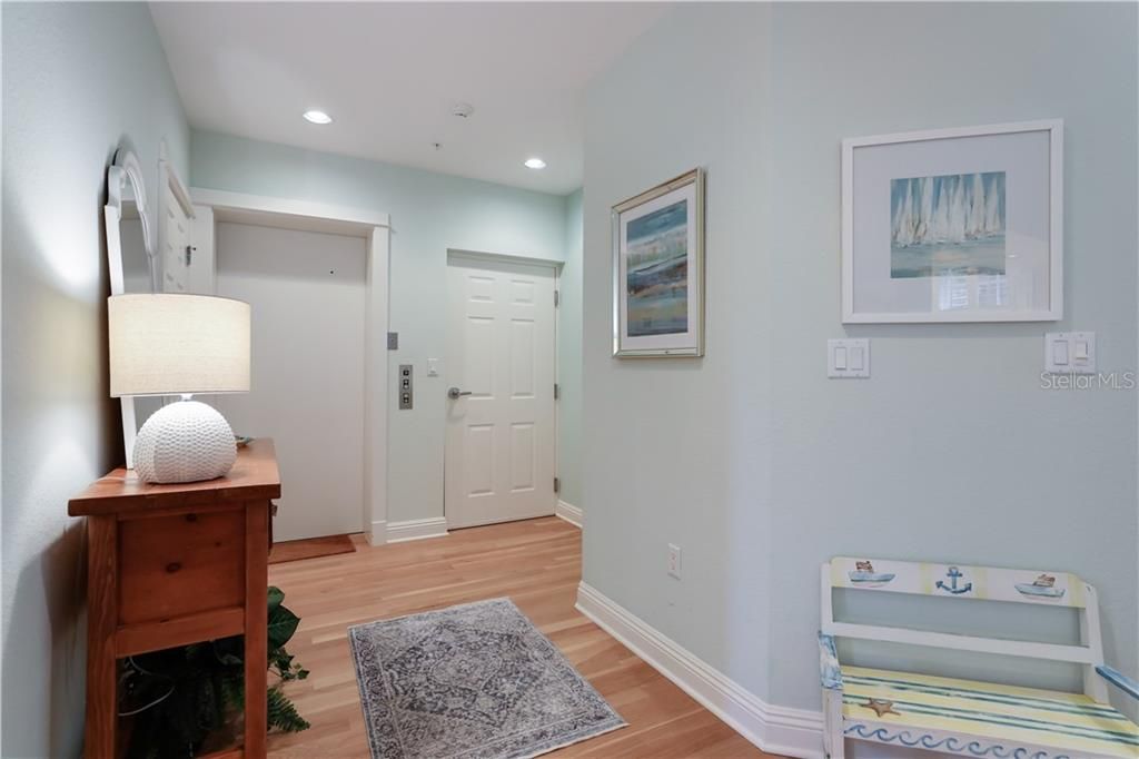 Recently Sold: $1,635,000 (3 beds, 2 baths, 1770 Square Feet)