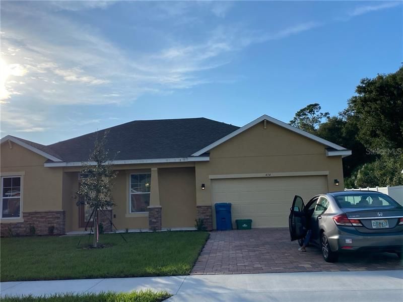 Recently Sold: $258,506 (4 beds, 2 baths, 2400 Square Feet)