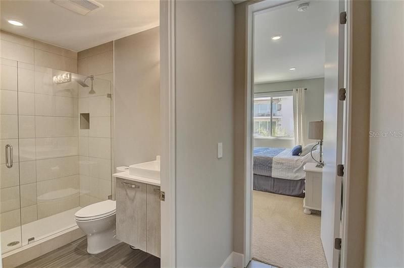 Недавно арендовано: $7,000 (3 спален, 3 ванн, 2460 Квадратных фут)