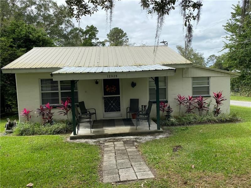 Recently Sold: $169,900 (3 beds, 1 baths, 1244 Square Feet)