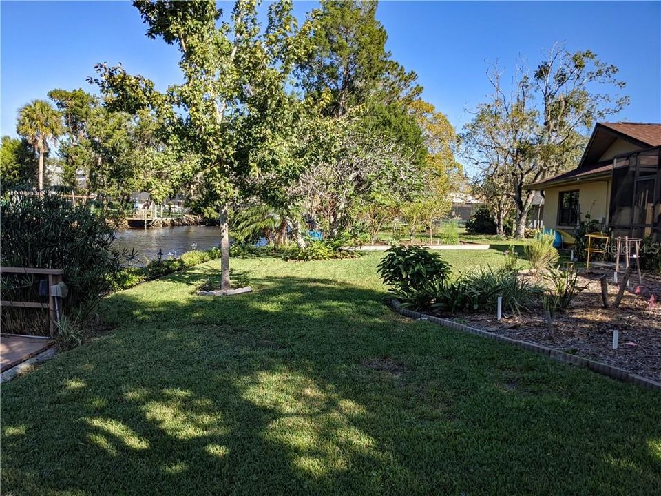 Recently Sold: $590,000 (3 beds, 2 baths, 3029 Square Feet)