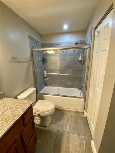 Recently Sold: $114,990 (1 beds, 1 baths, 576 Square Feet)