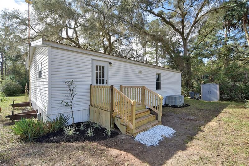 Recently Sold: $84,900 (3 beds, 2 baths, 960 Square Feet)