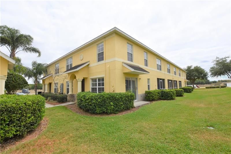 Recently Sold: $133,000 (3 beds, 2 baths, 1302 Square Feet)