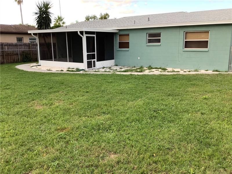 Recently Rented: $1,000 (2 beds, 1 baths, 744 Square Feet)