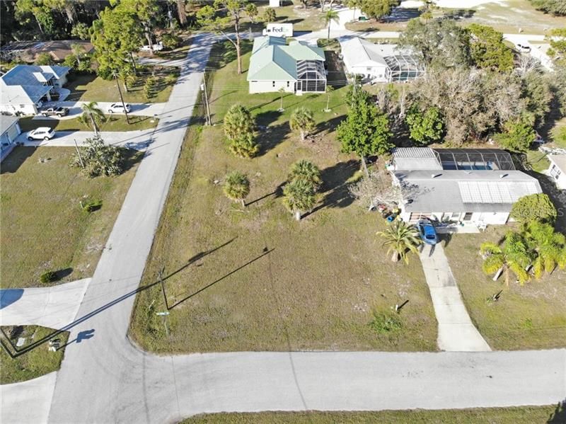 Beautiful neighborhood with great proximity to Englewood, Venice and Interstate 75.  This large Residential property is in need of a new home.