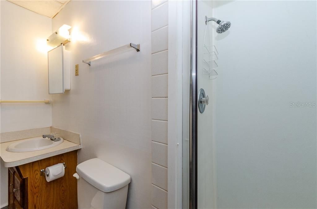 最近售出: $149,900 (2 贝兹, 1 浴室, 640 平方英尺)