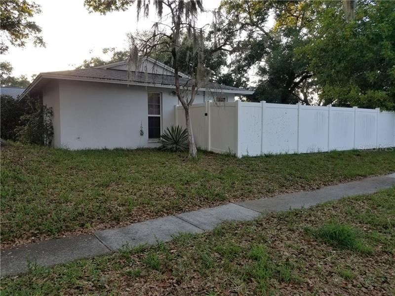 Recently Sold: $197,500 (3 beds, 2 baths, 1451 Square Feet)