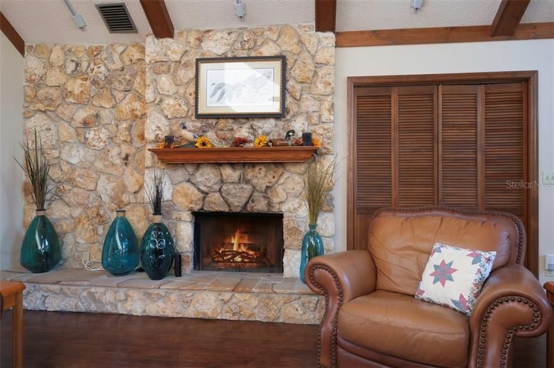 Gorgeous wood burning stone fireplace---perfect for cozy evenings!