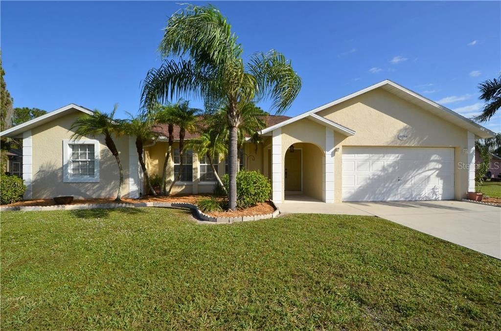 Recently Sold: $261,900 (3 beds, 2 baths, 1923 Square Feet)