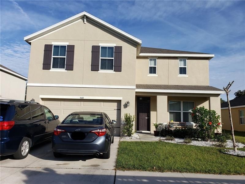 Recently Sold: $275,000 (4 beds, 2 baths, 2505 Square Feet)