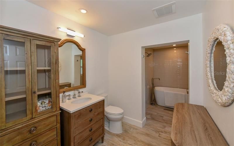 Недавно арендовано: $6,000 (3 спален, 2 ванн, 1724 Квадратных фут)