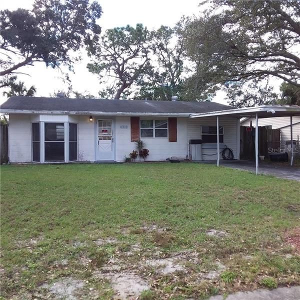 Recently Sold: $89,900 (2 beds, 1 baths, 870 Square Feet)