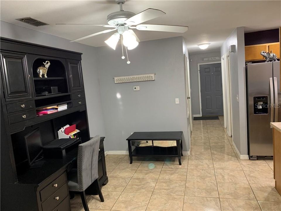 Recently Sold: $183,000 (3 beds, 2 baths, 1106 Square Feet)