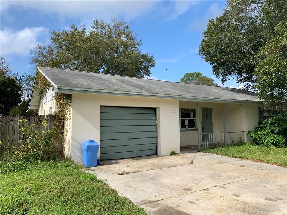Recently Sold: $147,900 (2 beds, 2 baths, 1120 Square Feet)