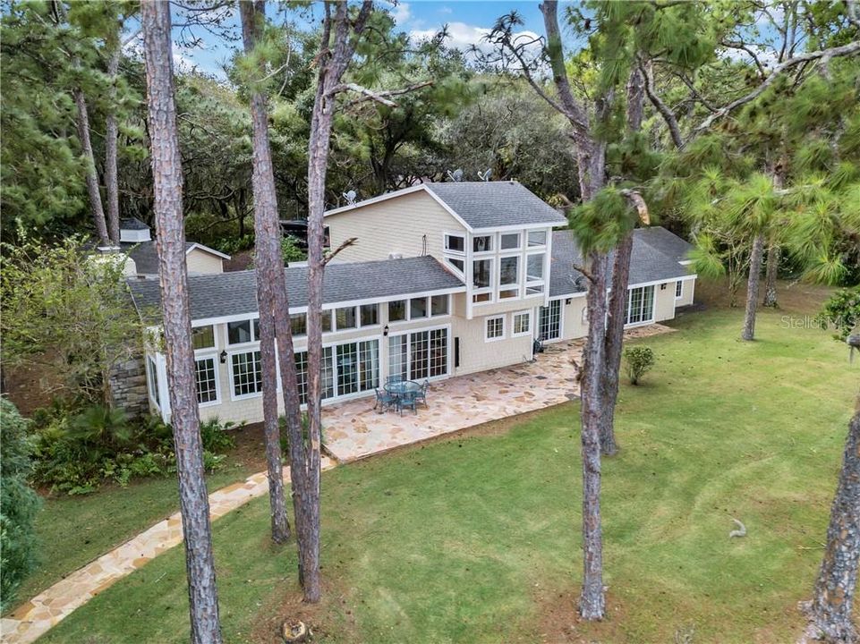 Recently Sold: $1,485,000 (4 beds, 3 baths, 2746 Square Feet)