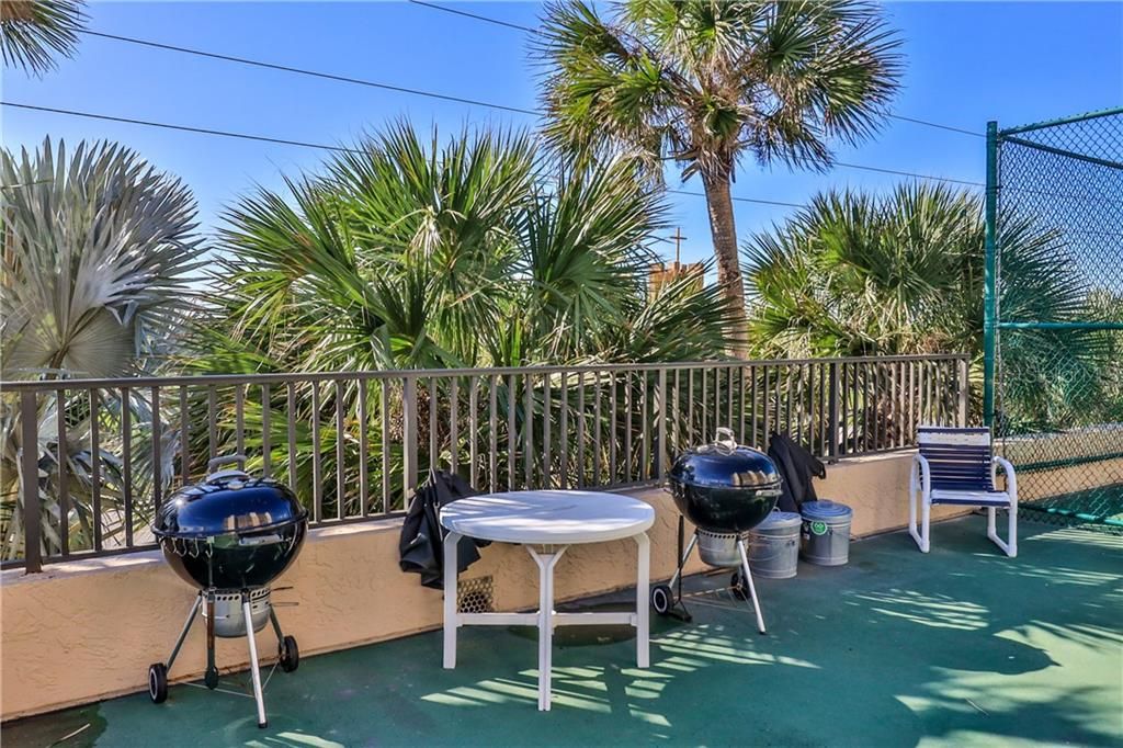 Recently Sold: $560,000 (3 beds, 2 baths, 1845 Square Feet)