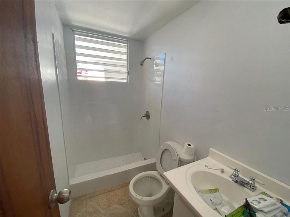 Vendido Recientemente: $120,000 (3 camas, 1 baños, 1330 Pies cuadrados)