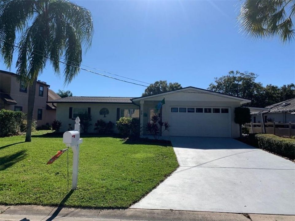 Vendido Recientemente: $349,000 (2 camas, 2 baños, 1642 Pies cuadrados)