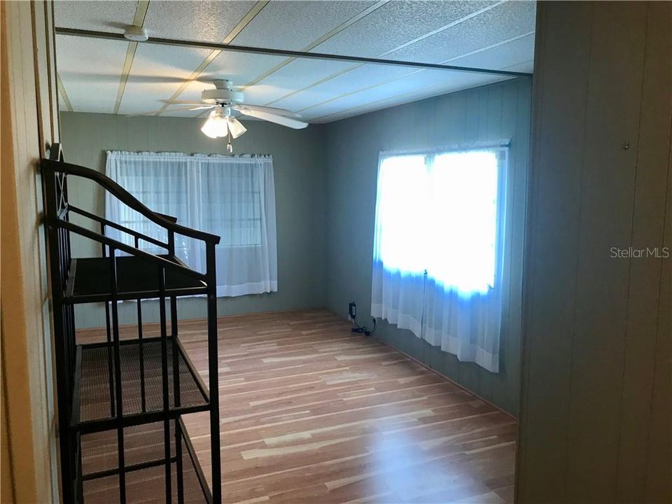 Recently Rented: $950 (2 beds, 2 baths, 960 Square Feet)