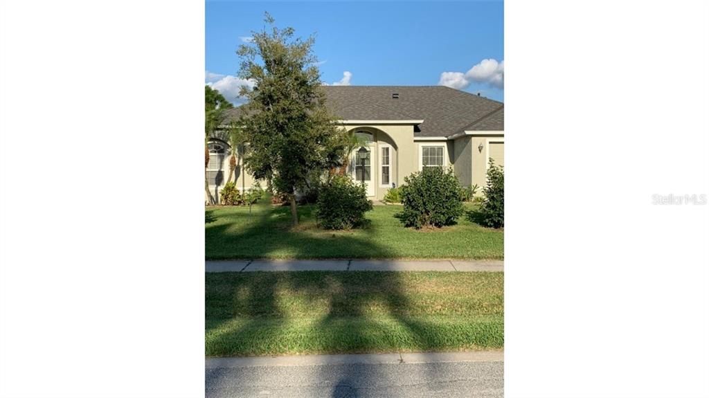 Vendido Recientemente: $309,000 (3 camas, 2 baños, 1814 Pies cuadrados)