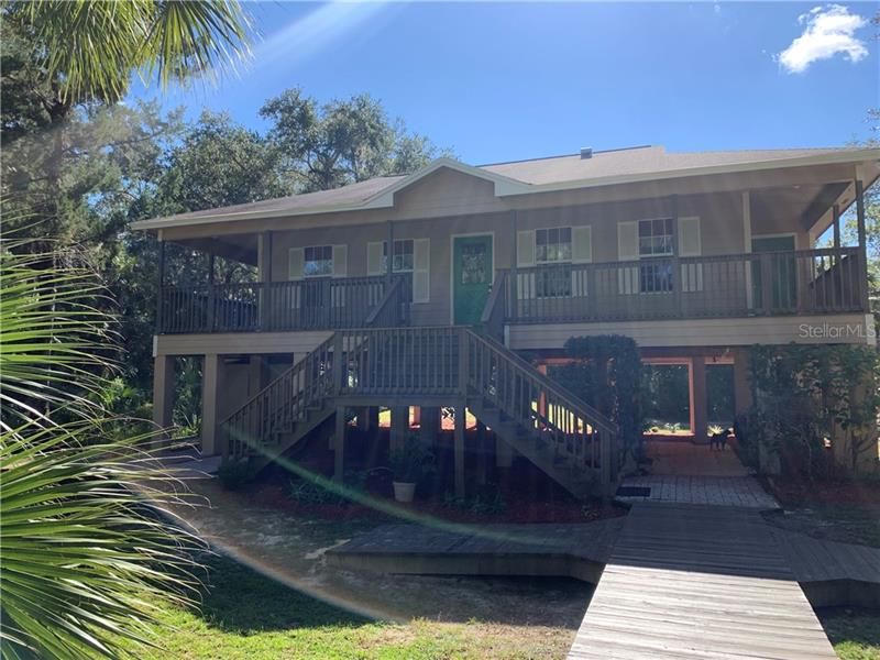 Recently Sold: $380,000 (3 beds, 2 baths, 1300 Square Feet)