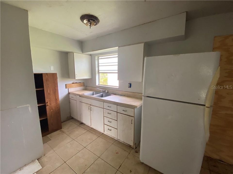 Recently Sold: $54,900 (3 beds, 1 baths, 1056 Square Feet)