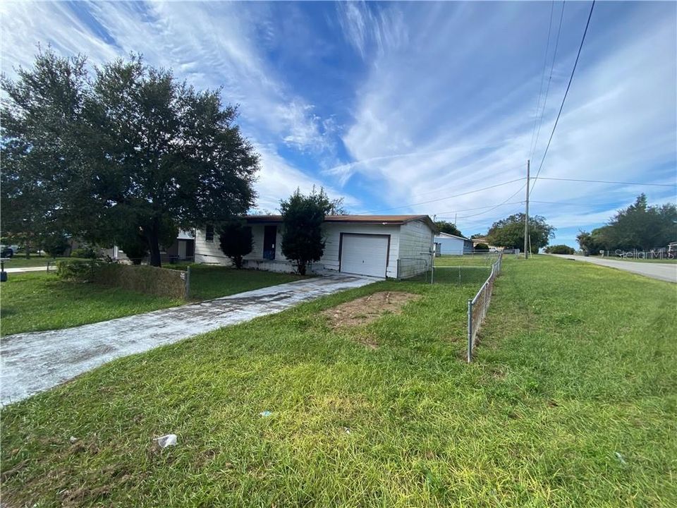 Recently Sold: $54,900 (3 beds, 1 baths, 1056 Square Feet)