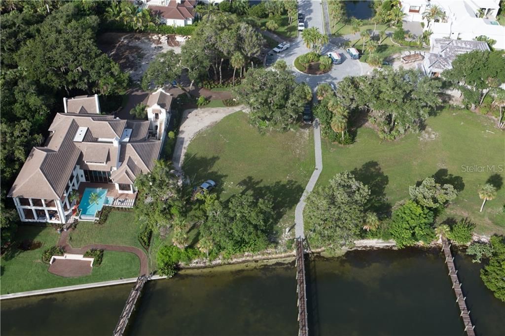Recently Sold: $2,995,000 (3 beds, 3 baths, 3480 Square Feet)