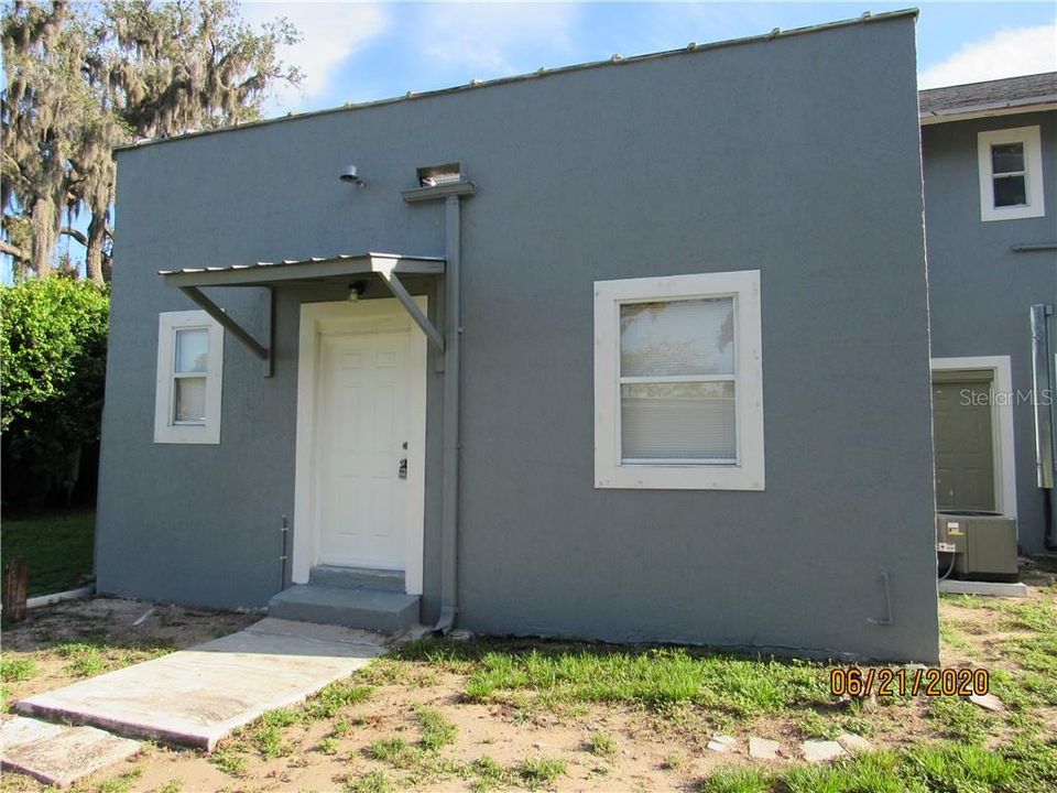 Recently Rented: $785 (2 beds, 1 baths, 454 Square Feet)