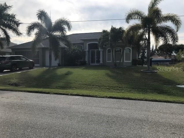 Recently Sold: $610,000 (3 beds, 2 baths, 2046 Square Feet)