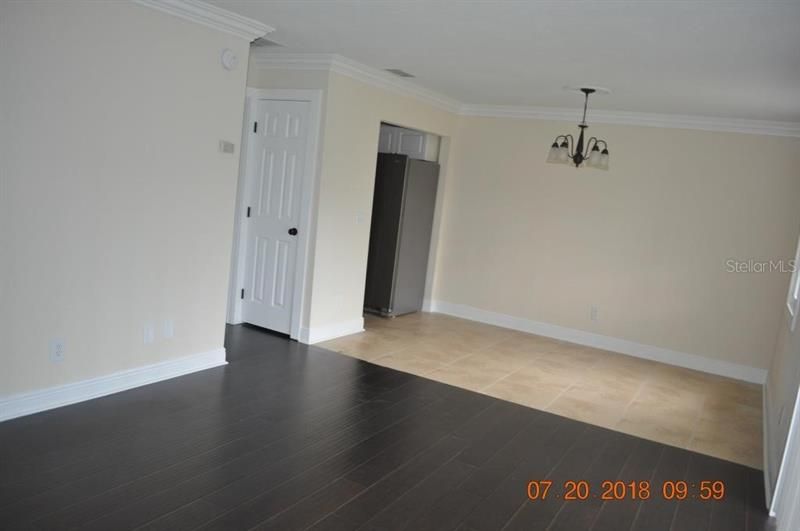 Recently Sold: $96,500 (1 beds, 1 baths, 644 Square Feet)