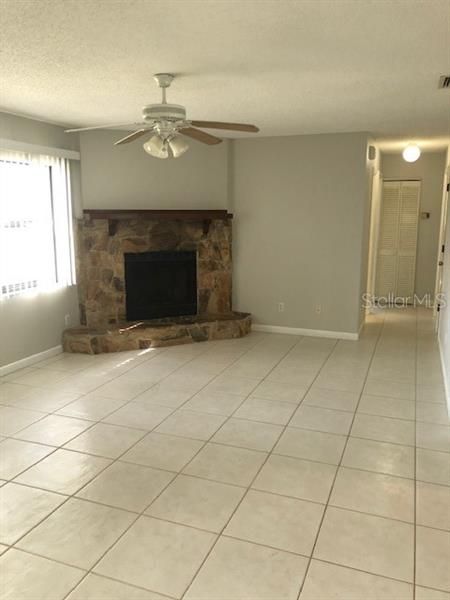 Recently Rented: $1,695 (2 beds, 2 baths, 1015 Square Feet)