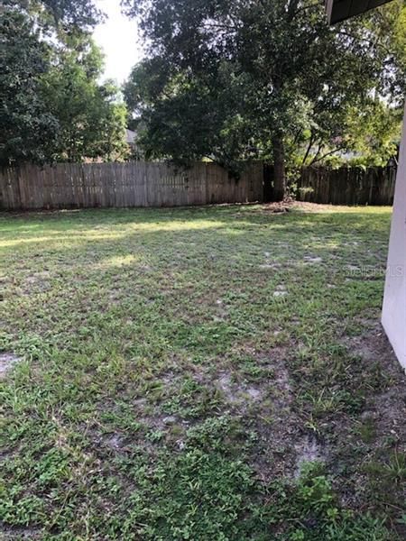 Recently Rented: $1,695 (2 beds, 2 baths, 1015 Square Feet)