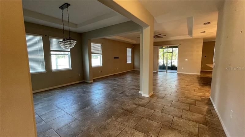Recently Rented: $2,390 (4 beds, 3 baths, 2851 Square Feet)