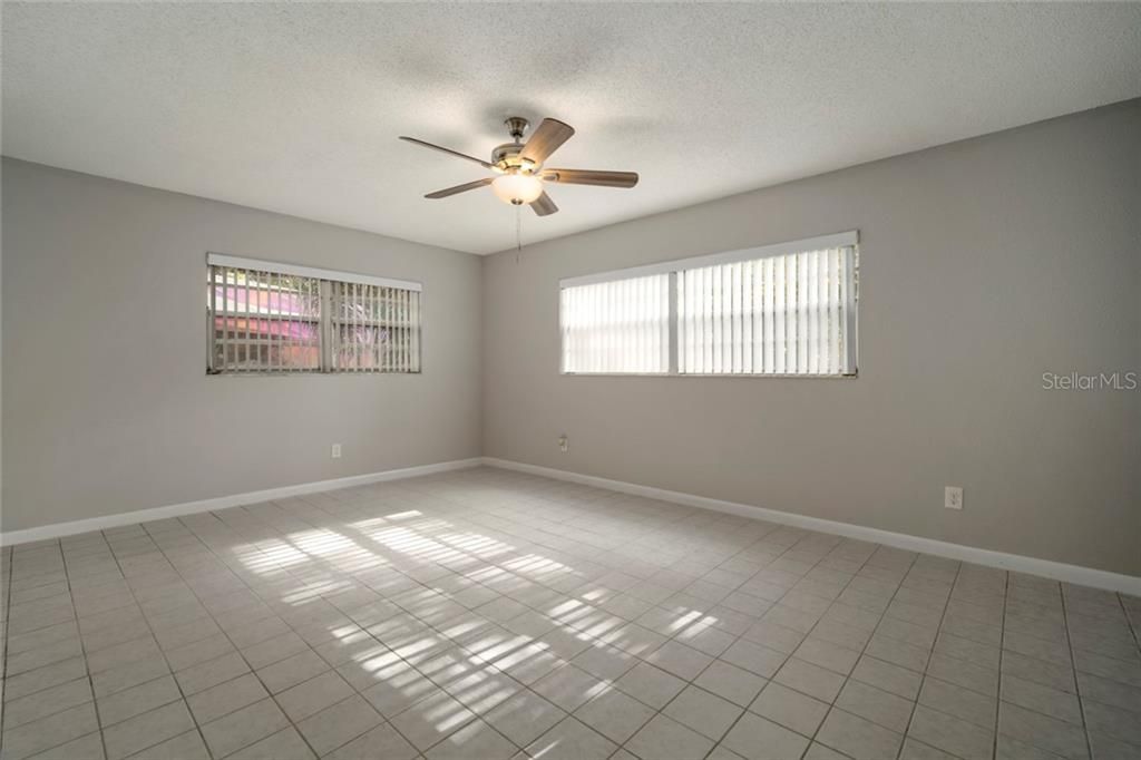 Recently Sold: $249,000 (3 beds, 2 baths, 1626 Square Feet)