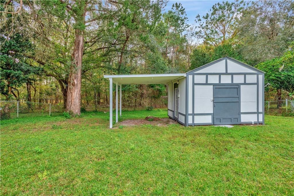 Recently Sold: $125,000 (3 beds, 1 baths, 904 Square Feet)